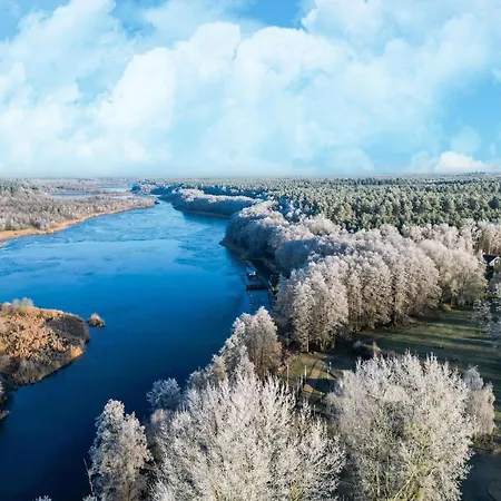 Feriehus Exklusives Skandinavisches Rechlin